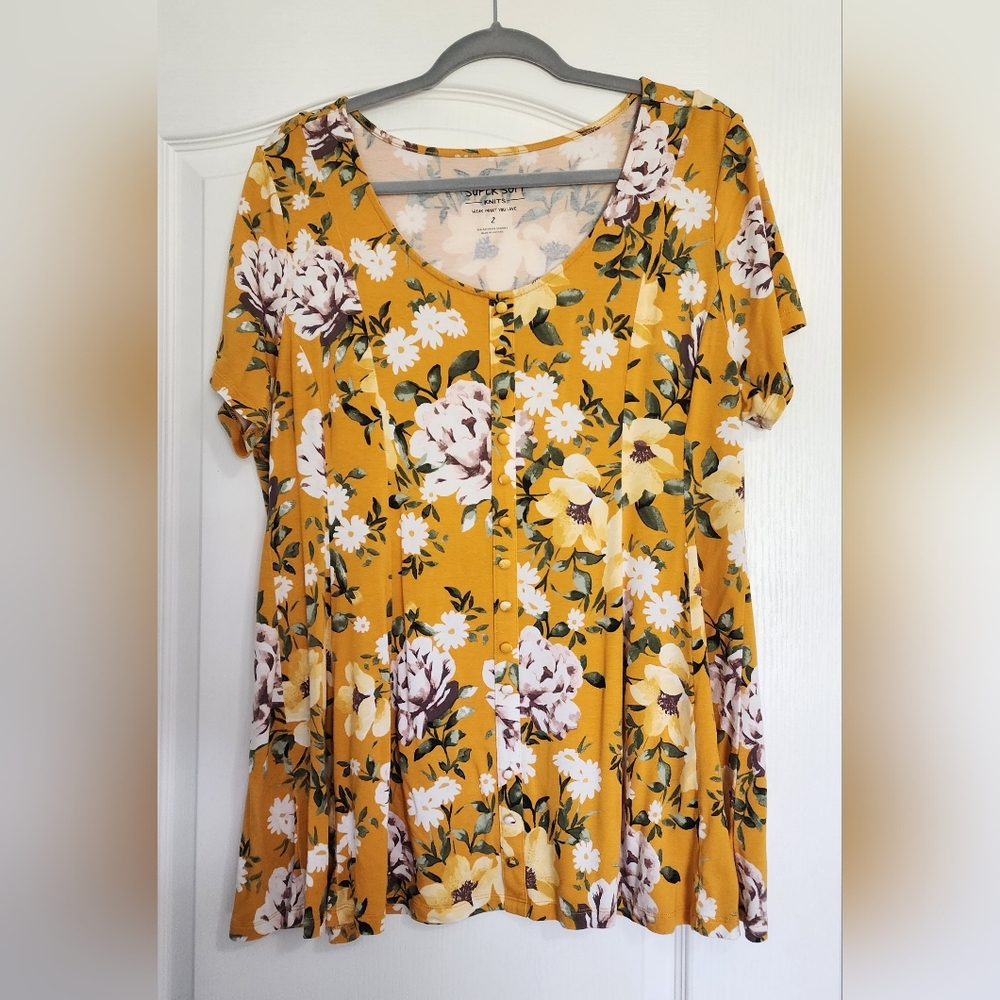 Torrid 2, supersoft knit top, floral